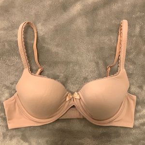 Victoria’s Secret Tan Body by Victoria Lightly Lined Demi Bra (32C)